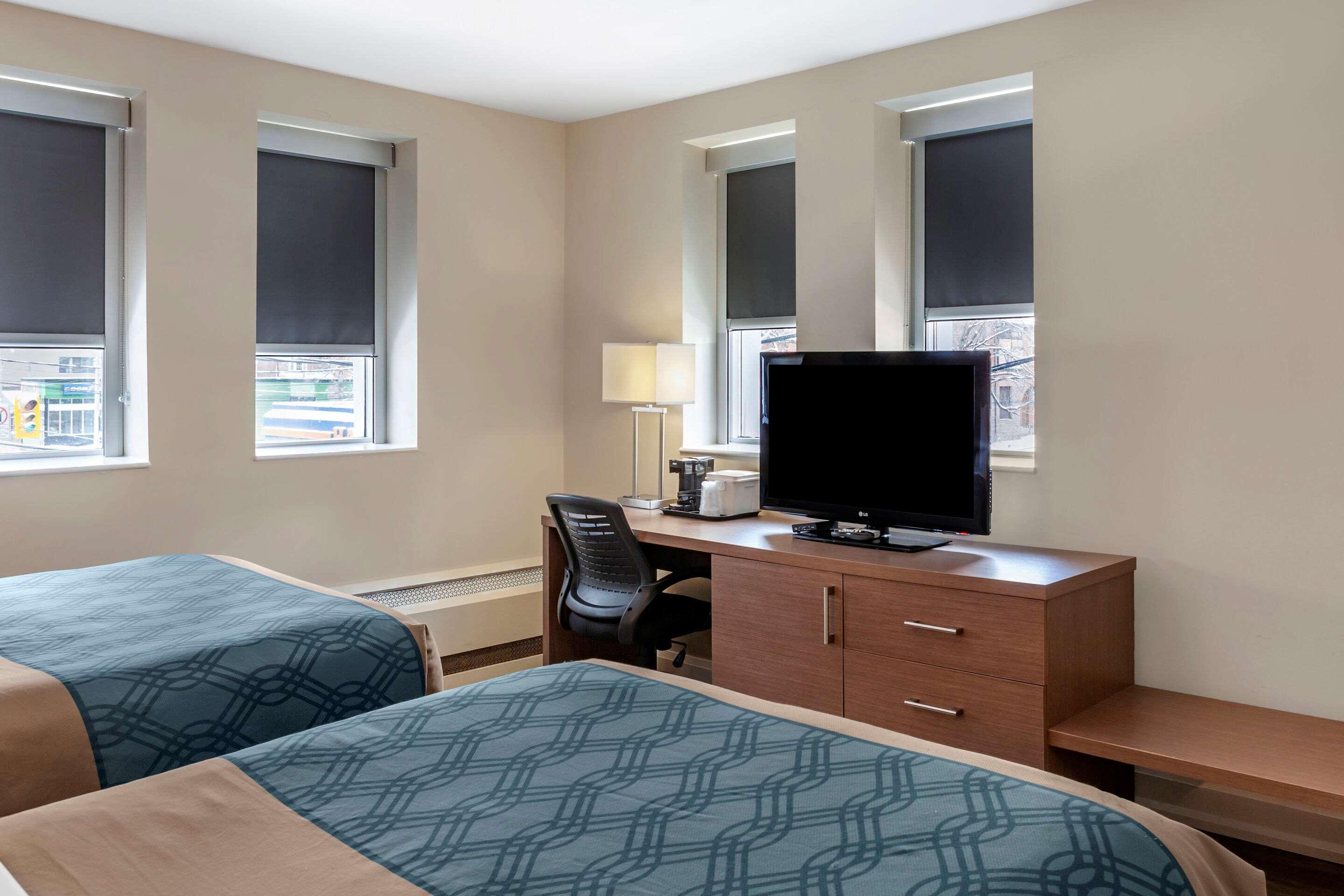 Econo Lodge Inn & Suites Downtown Toronto Exteriér fotografie